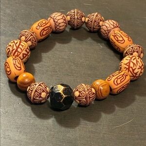 Handcrafted Beaded Bracelet with Intricate Patterns